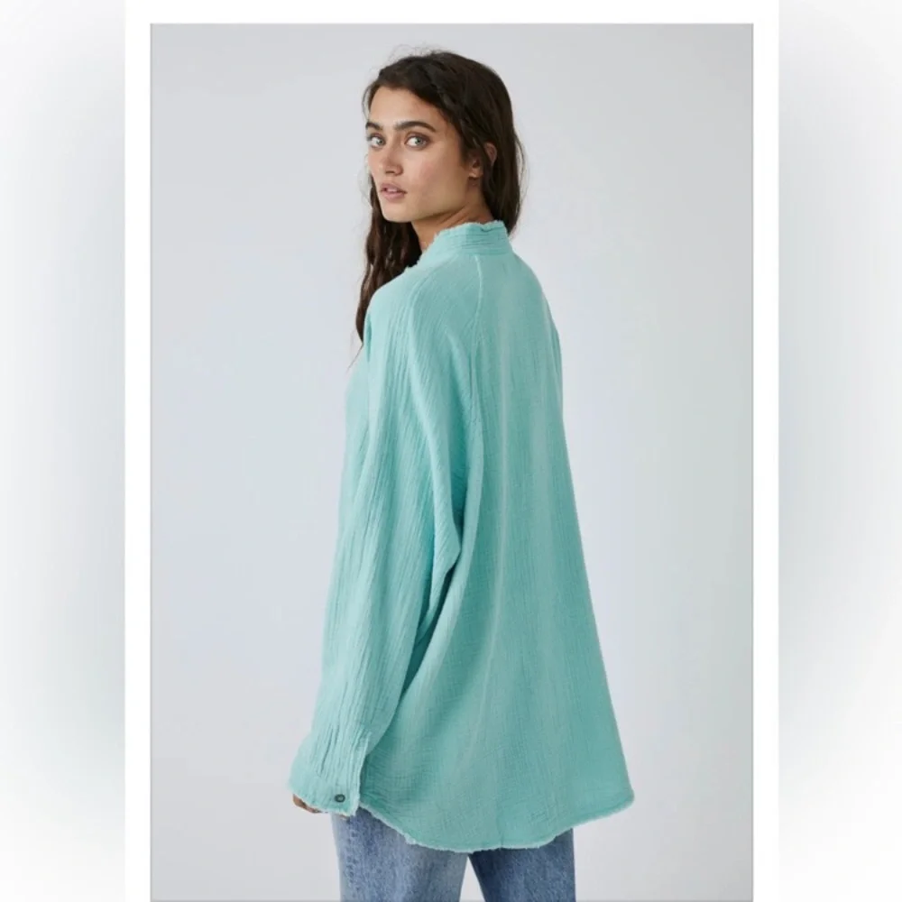 Free People! Summer Daydream Buttondown Top In Clear Skies NWT! - Picture 7 of 12